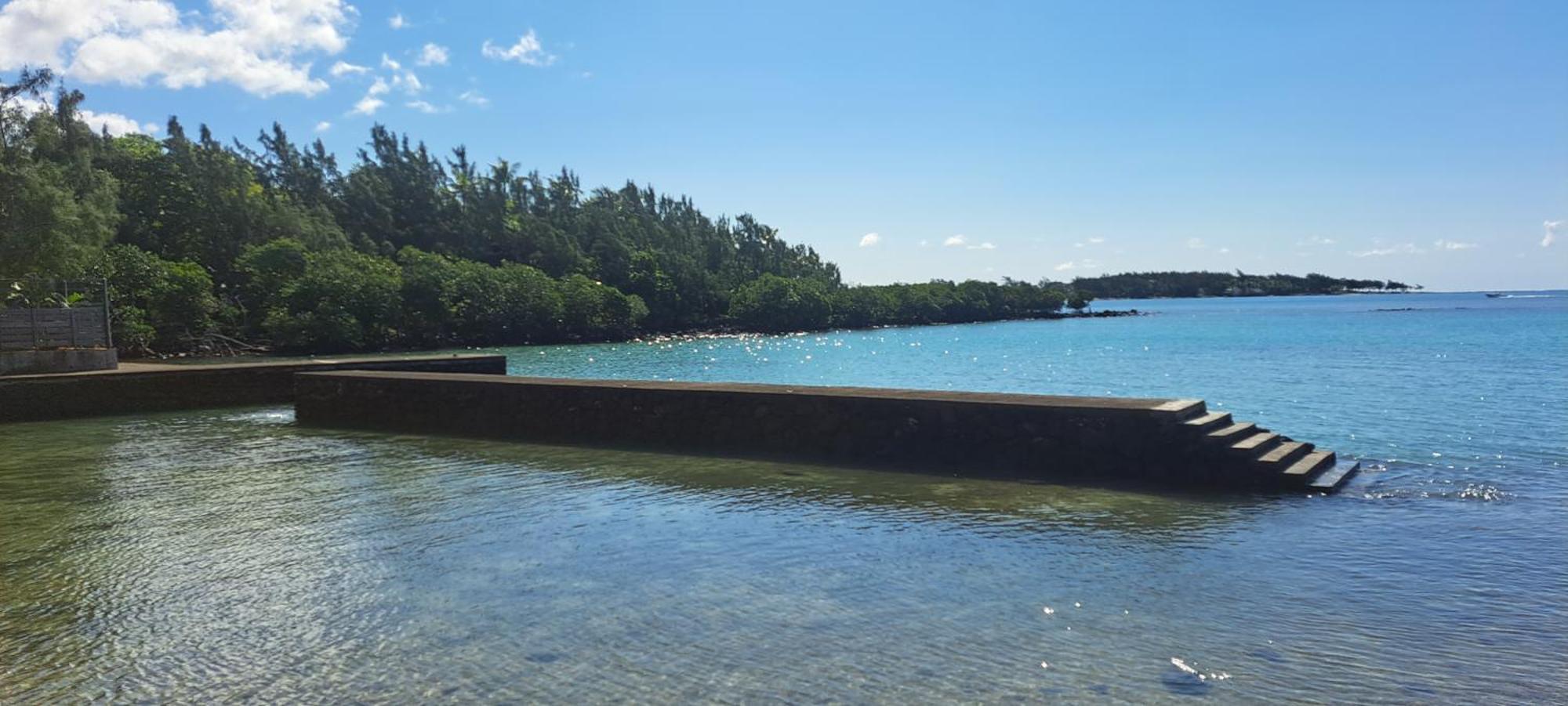 Clair De Lune - Private 2 Bedrooms Beachfront Villa Trou d'Eau Douce Exterior foto
