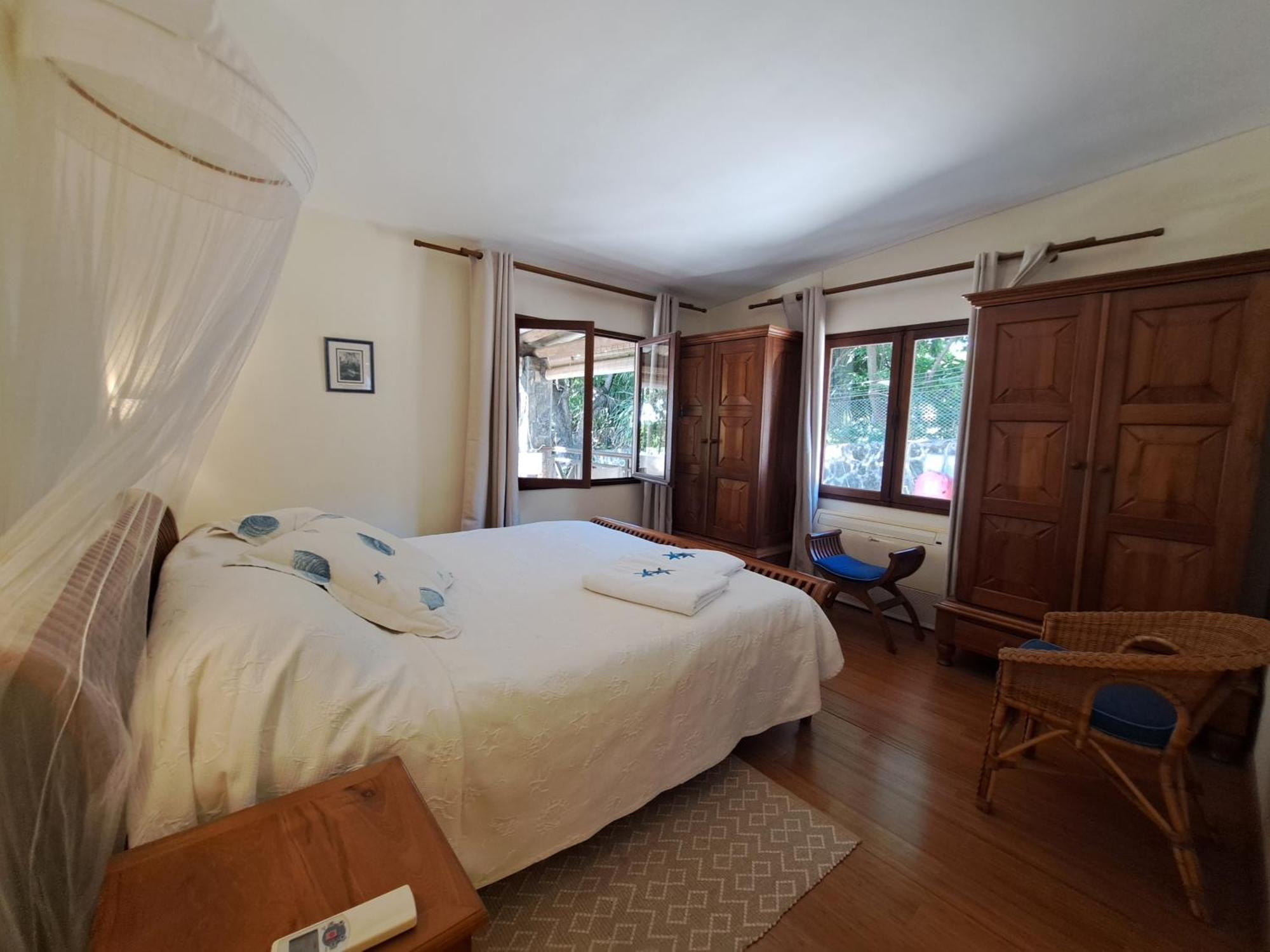 Clair De Lune - Private 2 Bedrooms Beachfront Villa Trou d'Eau Douce Exterior foto